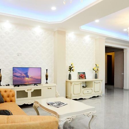 Bellis Hotel Тбилиси Екстериор снимка